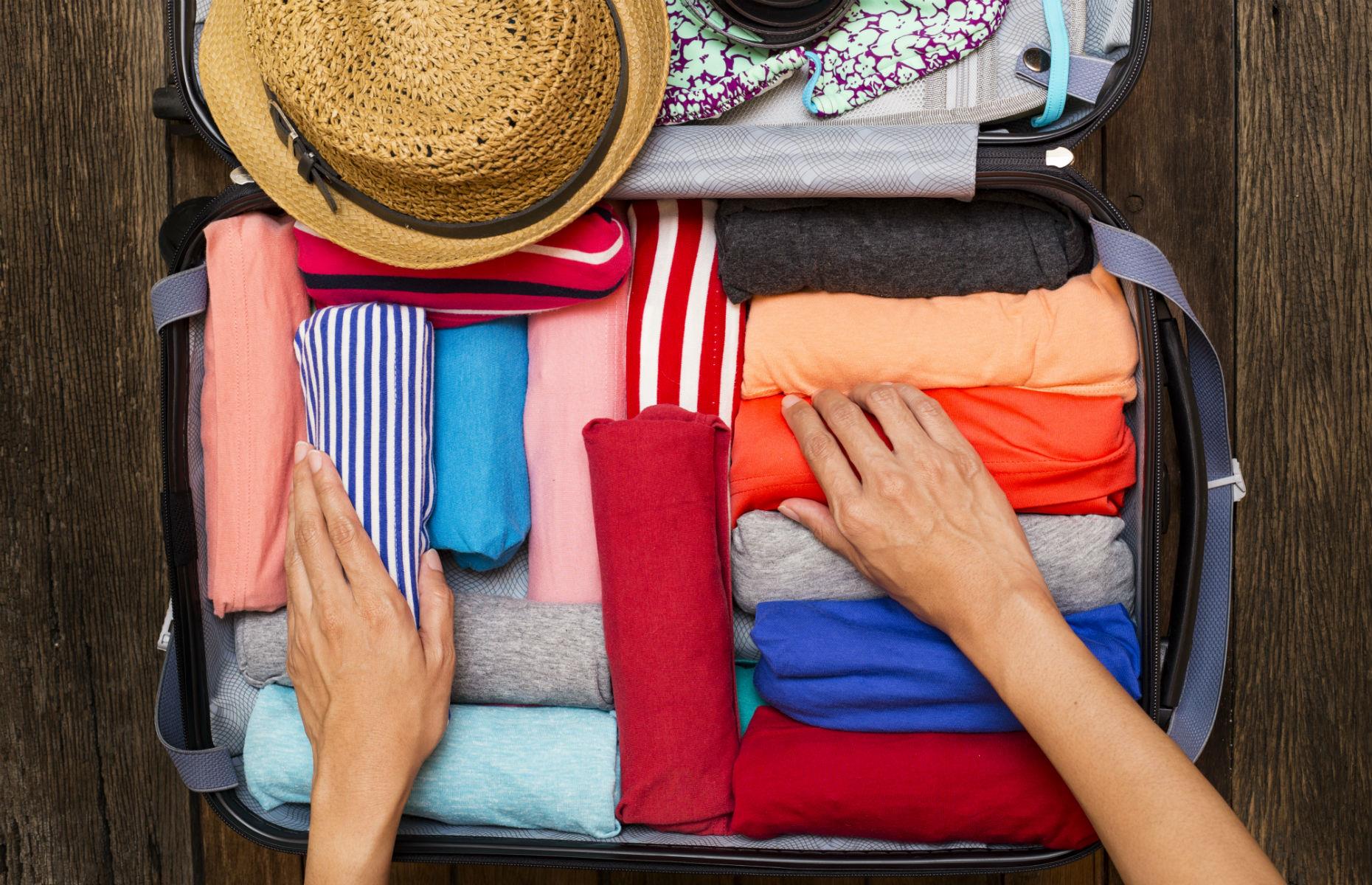 Roll & fold your clothes